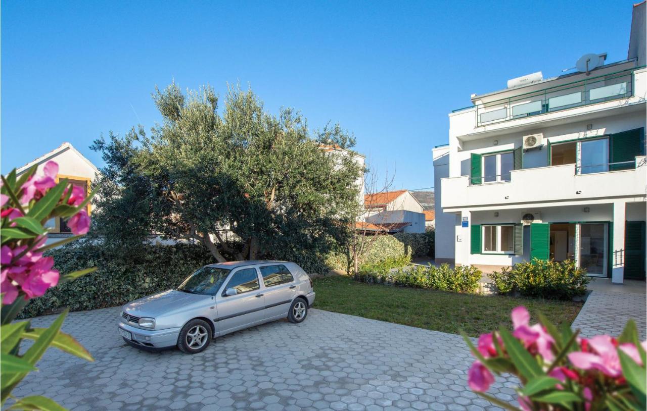 Lovely Apartment In Kastel Stari With Wifi Kastela Exterior photo